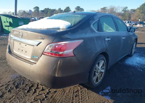 2013 Nissan Altima 2.5 Sv z USA, uszkodzony, nr VIN 1N4AL3AP0DC217857